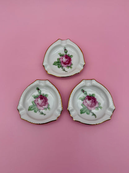 Gigi Set-Smoking Accessory-Pearl's Puff Parlor