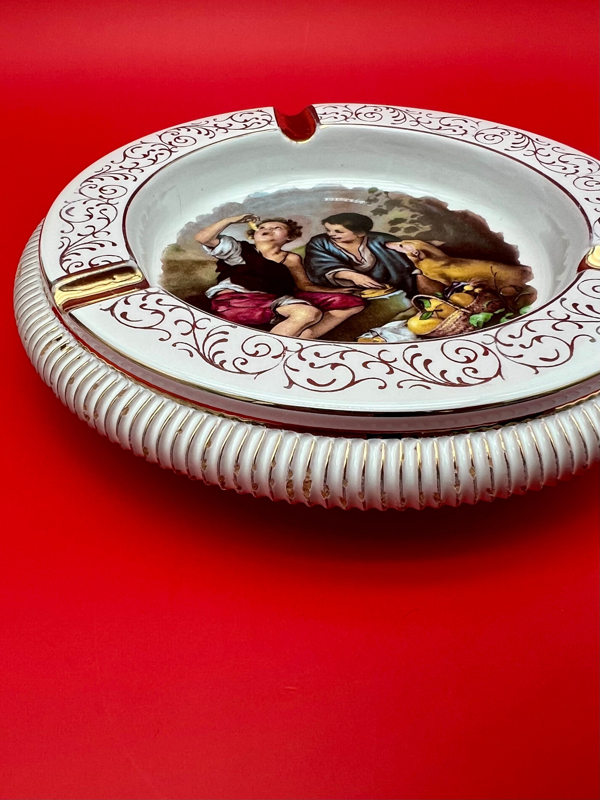 Giovanna-Smoking Accessory-Pearl&#39;s Puff Parlor