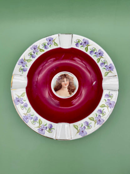 Gisela-Smoking Accessory-Pearl's Puff Parlor