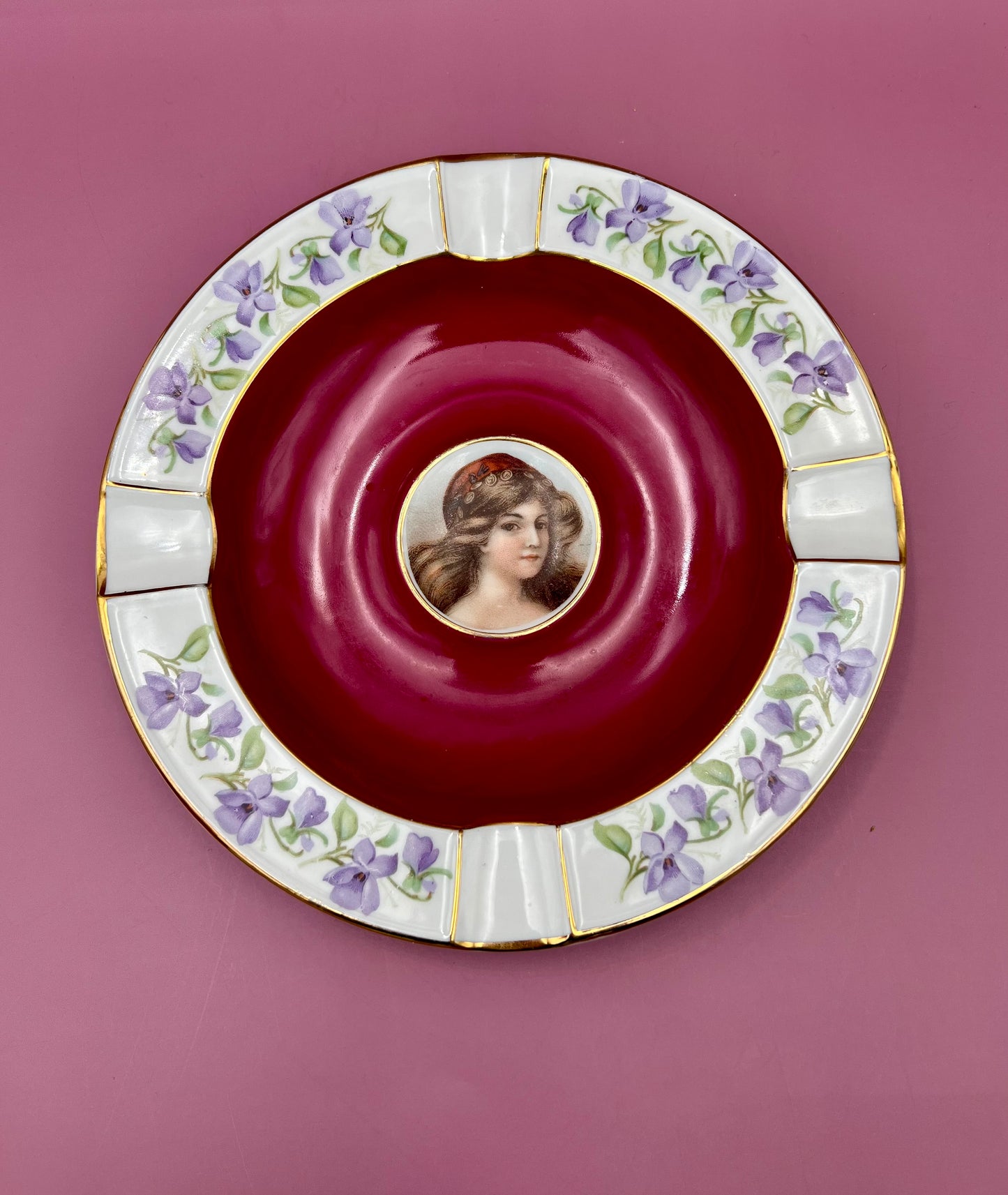 Gisela-Smoking Accessory-Pearl&#39;s Puff Parlor