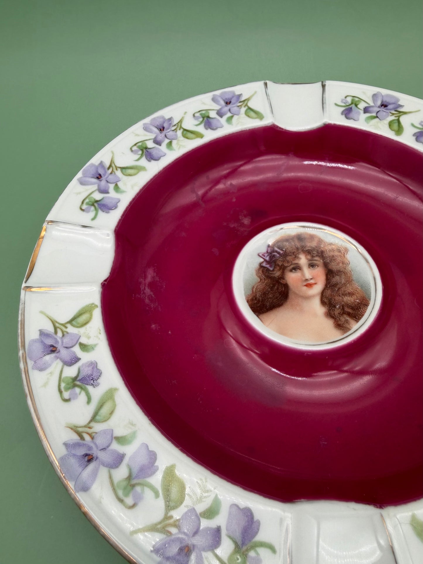 Gisela-Smoking Accessory-Pearl's Puff Parlor