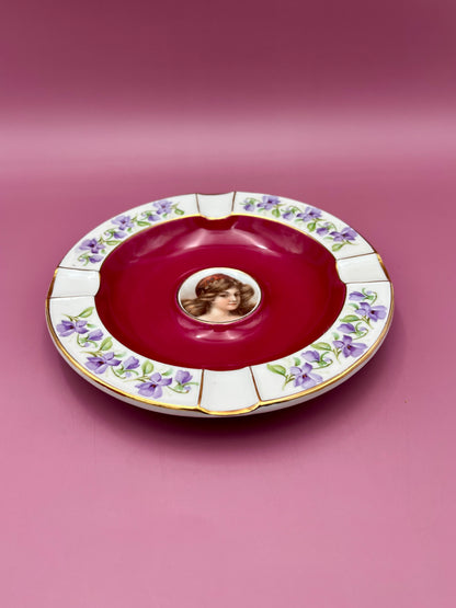 Gisela-Smoking Accessory-Pearl&#39;s Puff Parlor