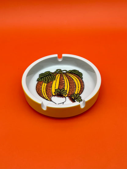 Golda-Smoking Accessory-Pearl&#39;s Puff Parlor