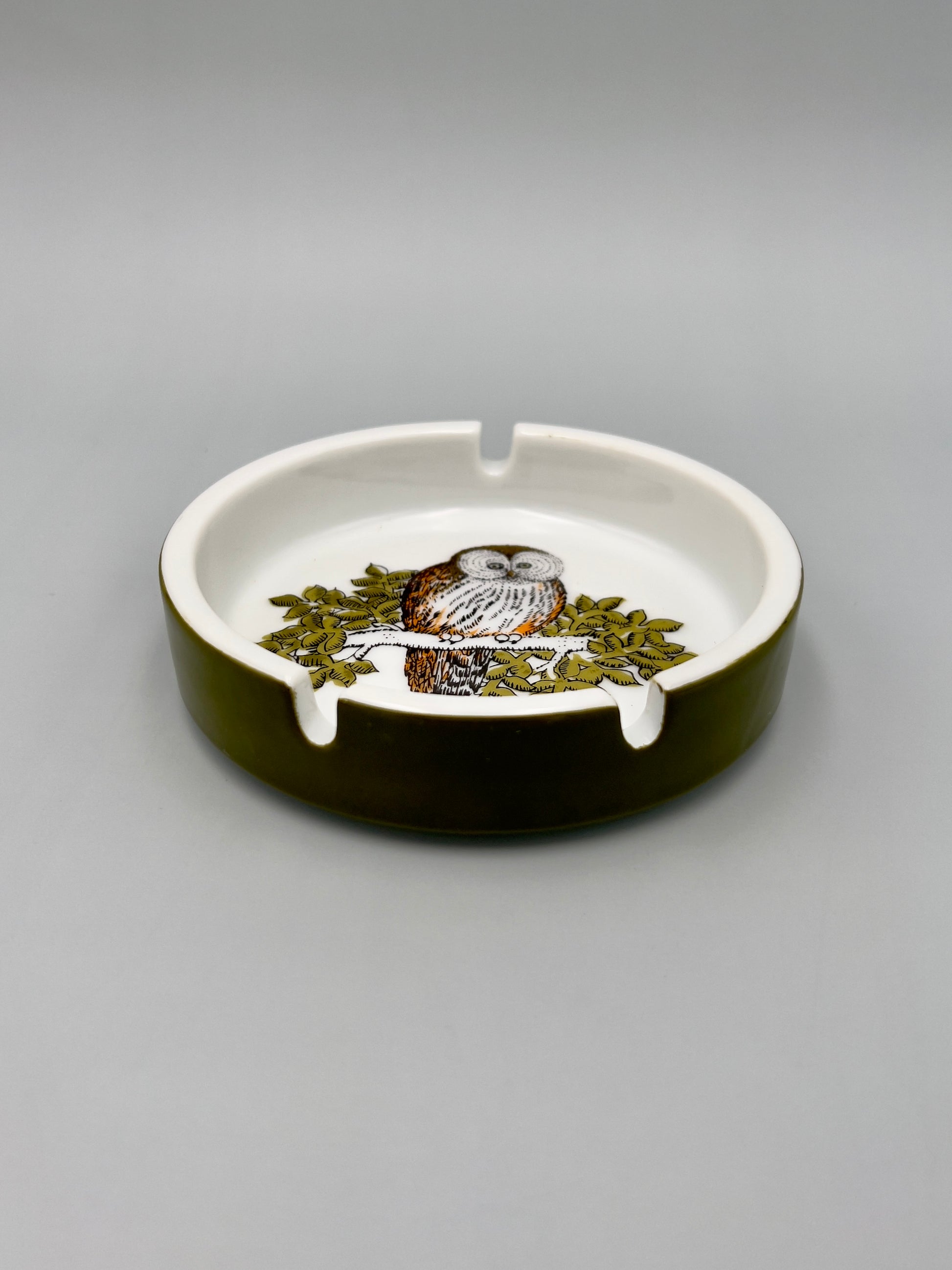 Hootie-Smoking Accessory-Pearl&#39;s Puff Parlor