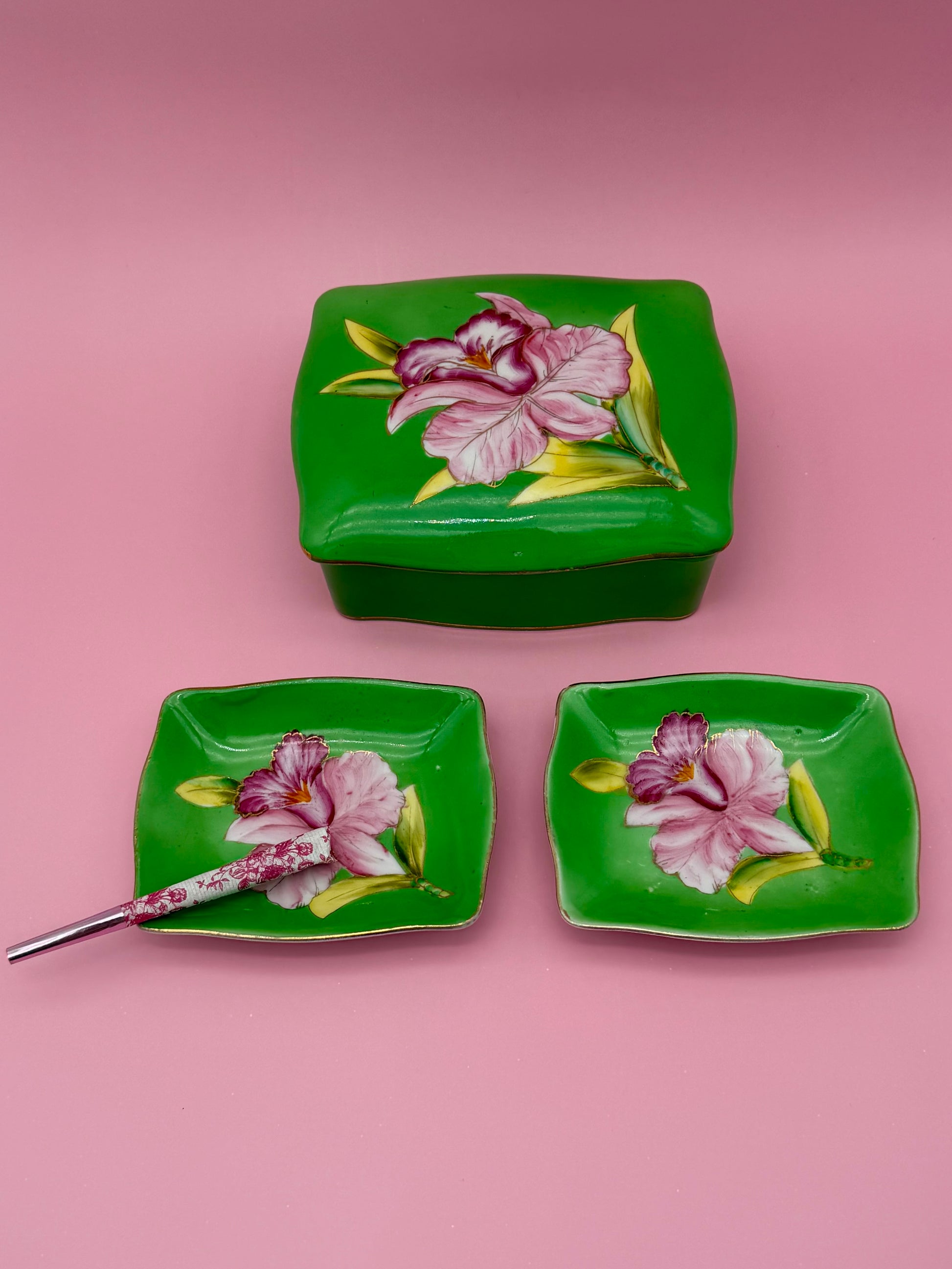 Jane Set-Smoking Accessory-Pearl's Puff Parlor