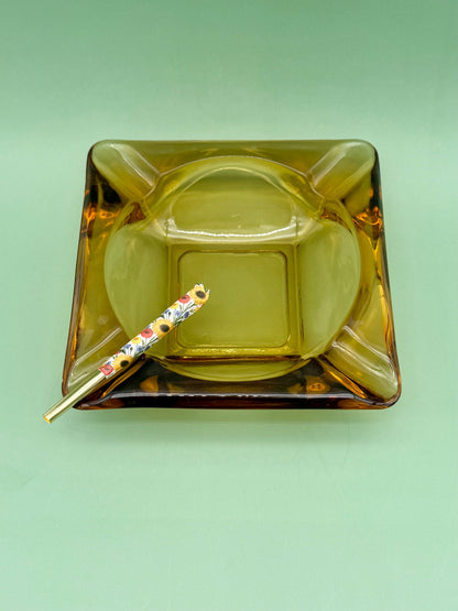 Jesse-Smoking Accessory-Pearl's Puff Parlor