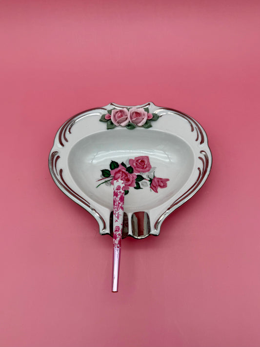 Joelle-Smoking Accessory-Pearl's Puff Parlor