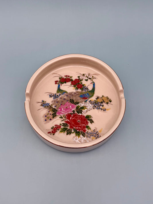 Juno-Smoking Accessory-Pearl's Puff Parlor