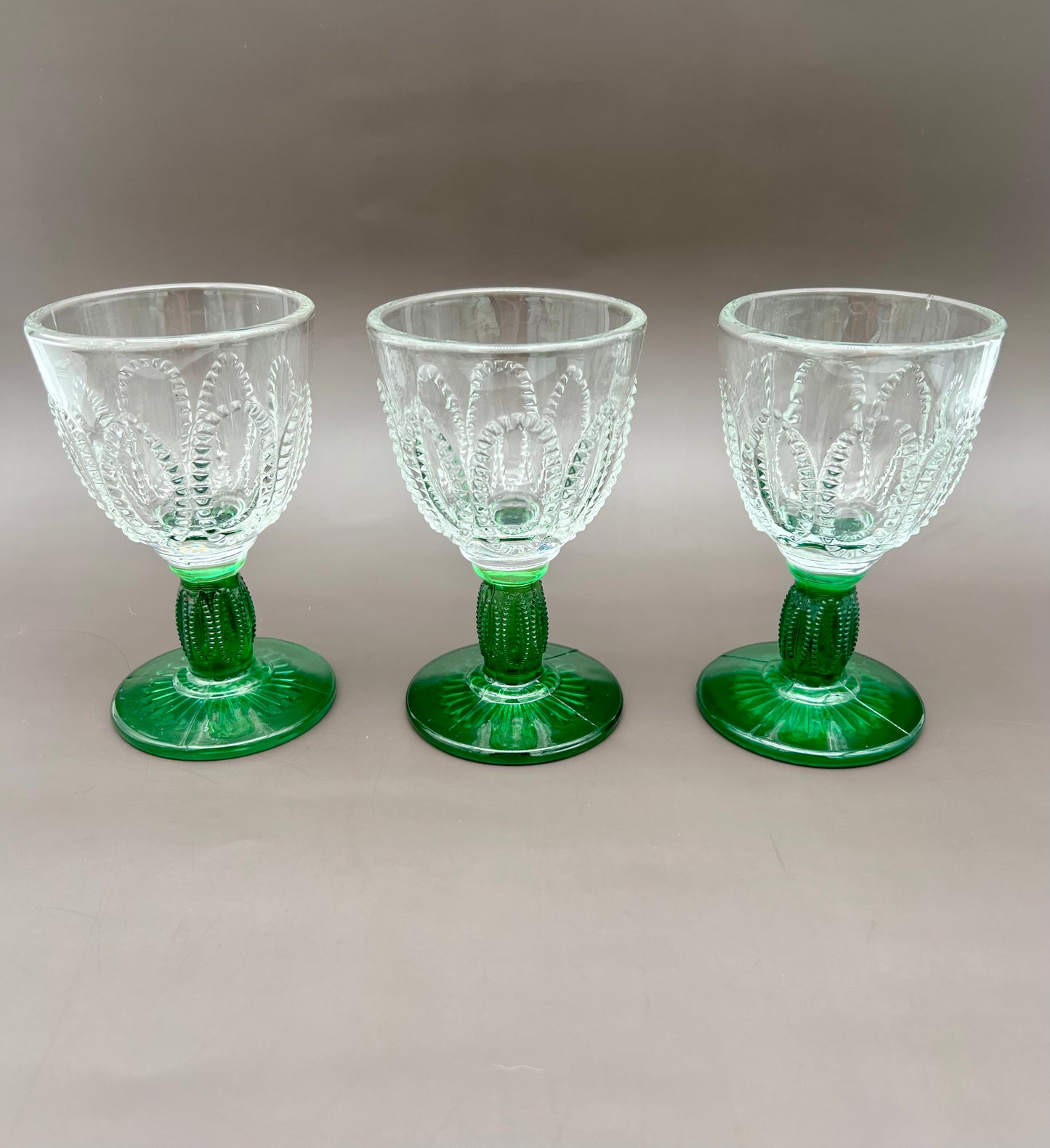 Justine Set-Decanter-Pearl's Puff Parlor