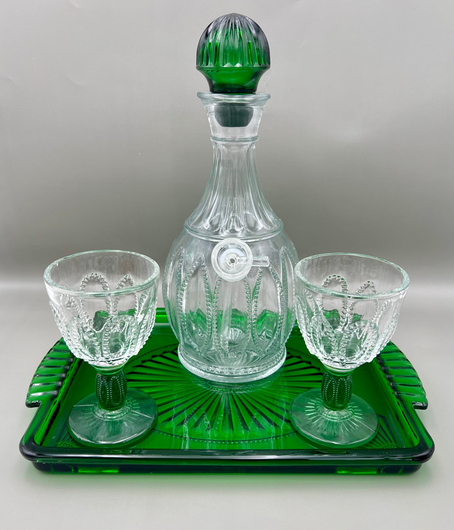 Justine Set-Decanter-Pearl&#39;s Puff Parlor