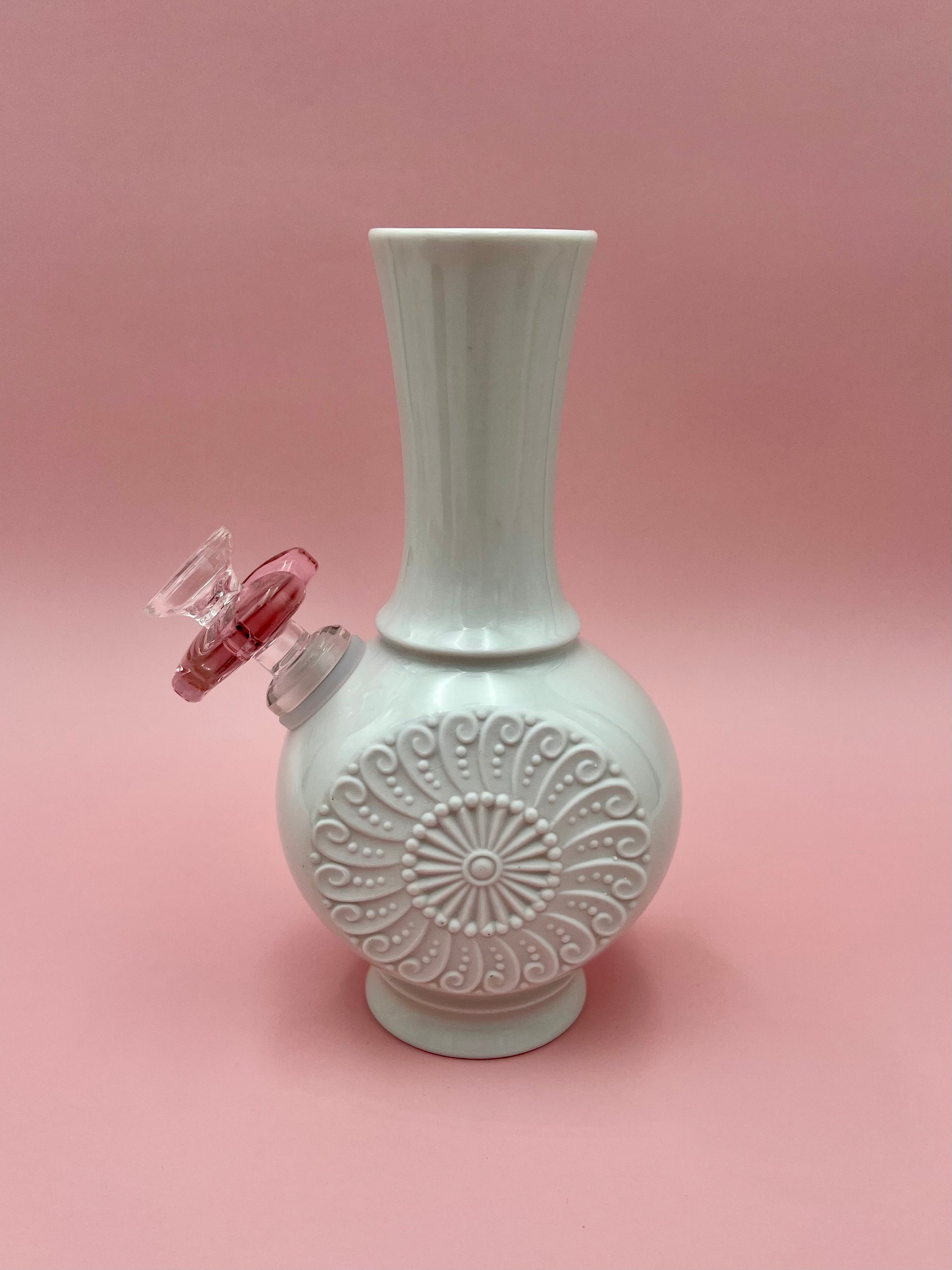 Kathrine-Water Pipe-Pearl&#39;s Puff Parlor