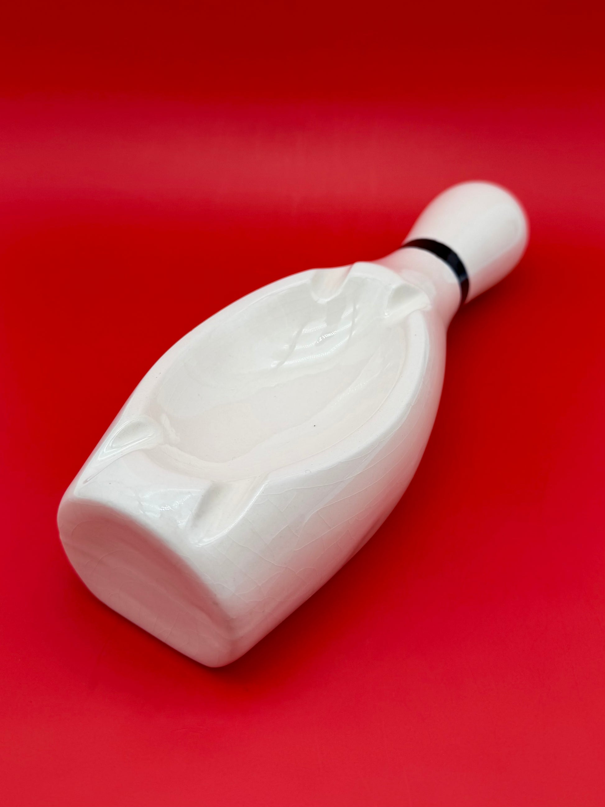 Lainey-Smoking Accessory-Pearl's Puff Parlor