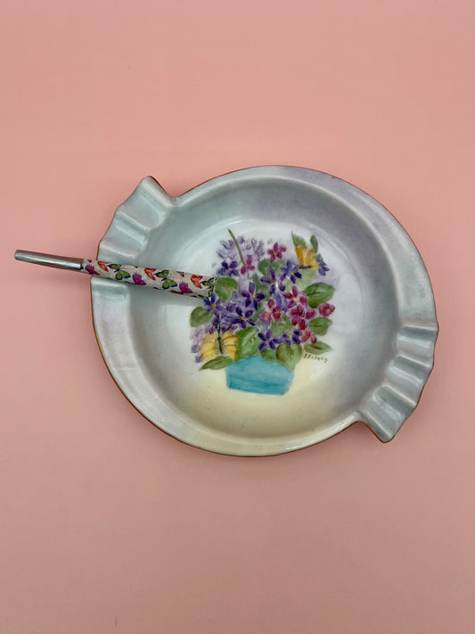 Lavender-Smoking Accessory-Pearl&#39;s Puff Parlor