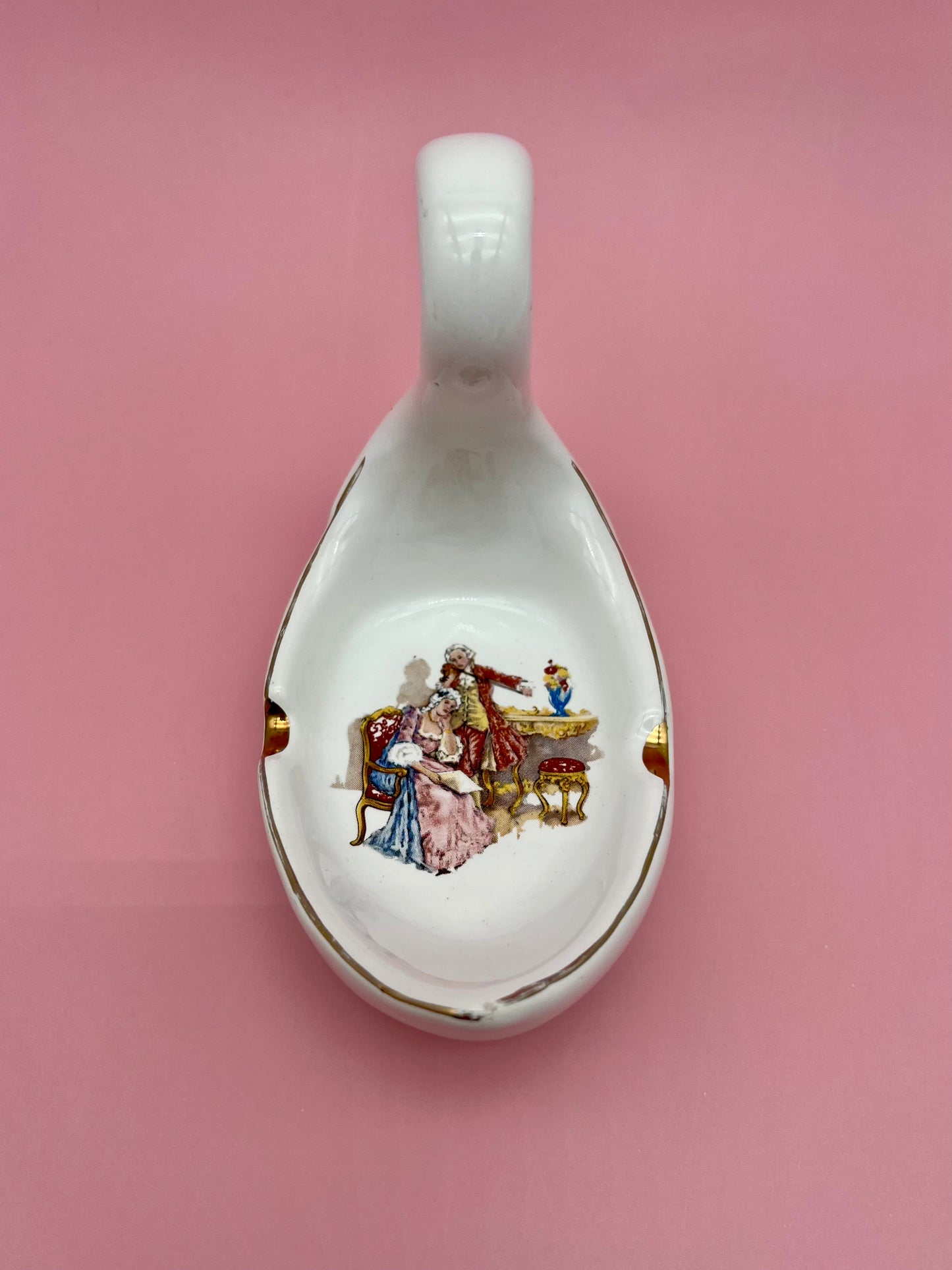Leda-Smoking Accessory-Pearl's Puff Parlor