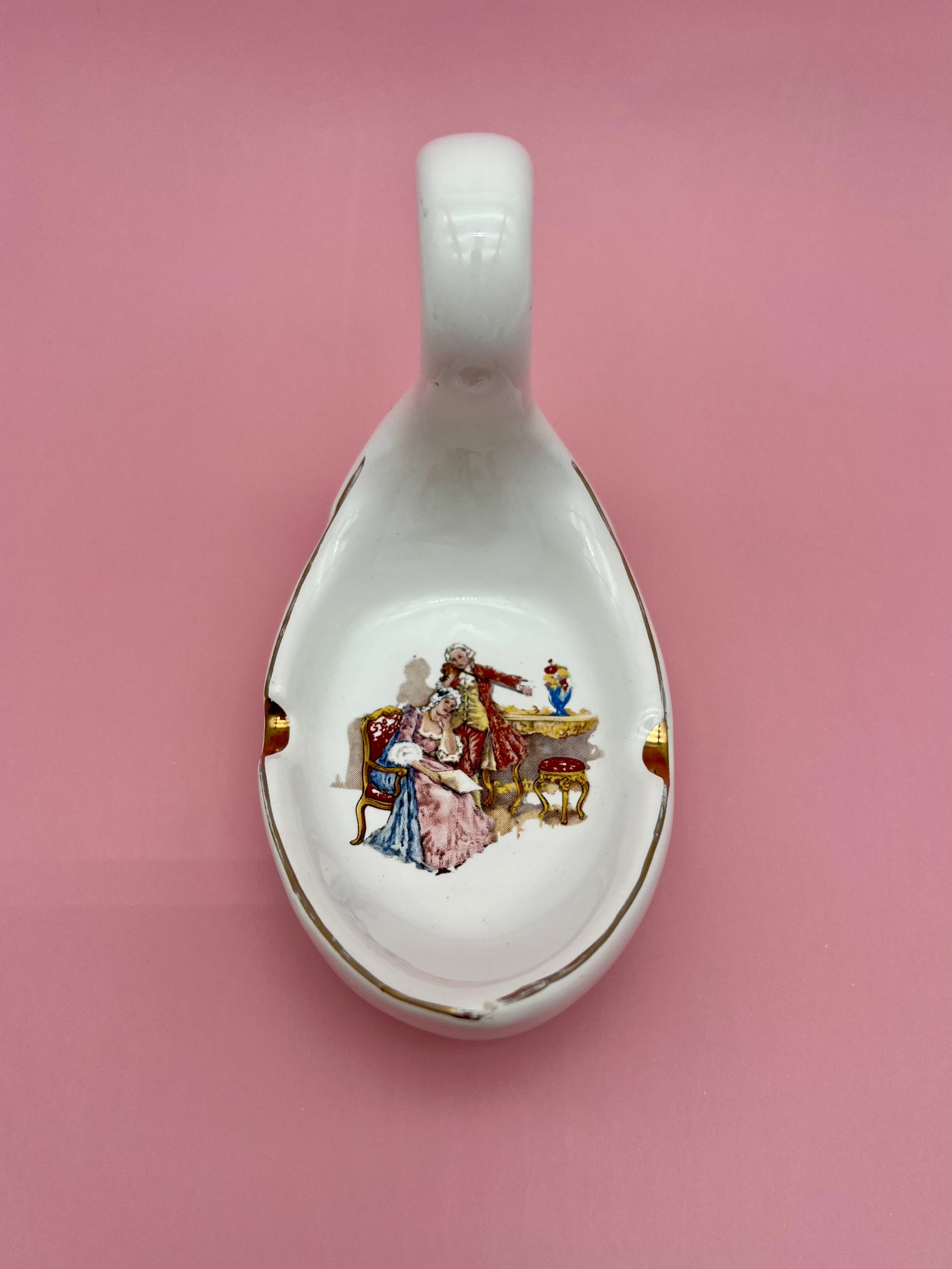 Leda-Smoking Accessory-Pearl's Puff Parlor