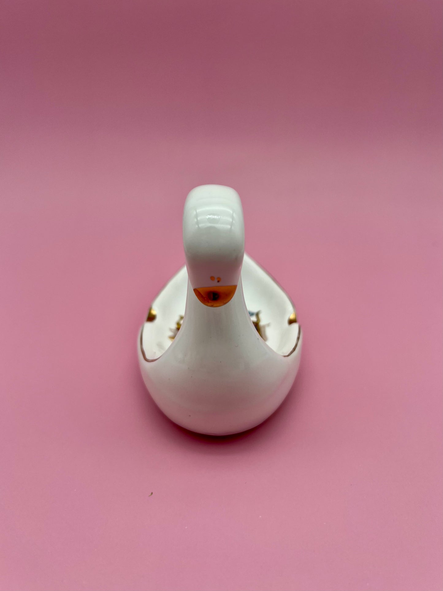 Leda-Smoking Accessory-Pearl's Puff Parlor