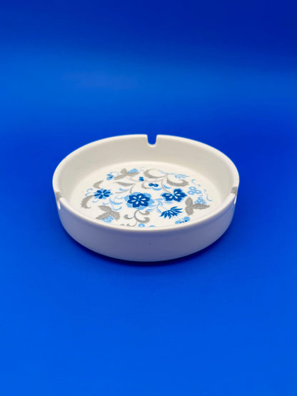 Lelia-Smoking Accessory-Pearl's Puff Parlor