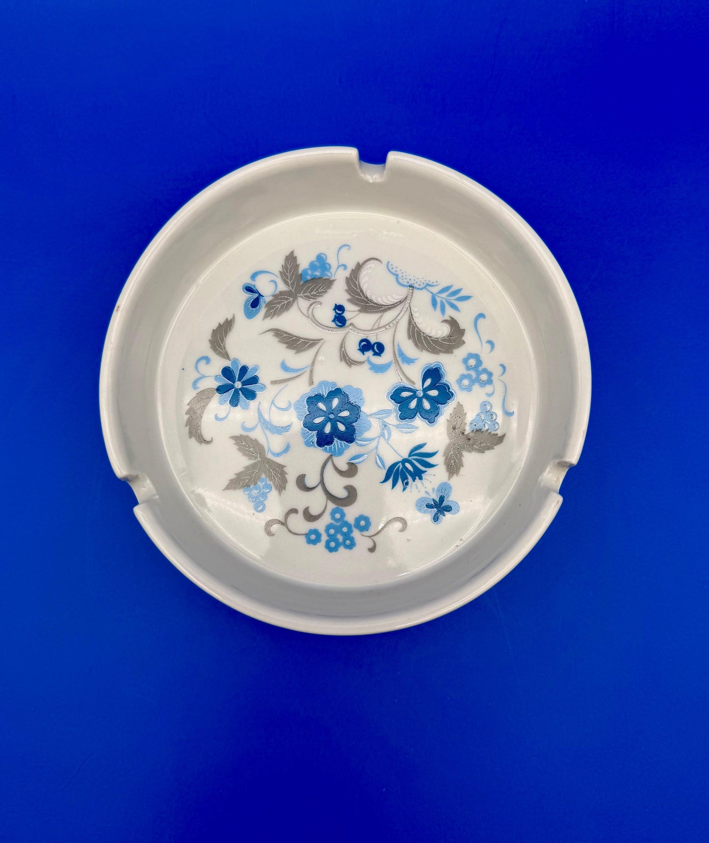 Lelia-Smoking Accessory-Pearl's Puff Parlor