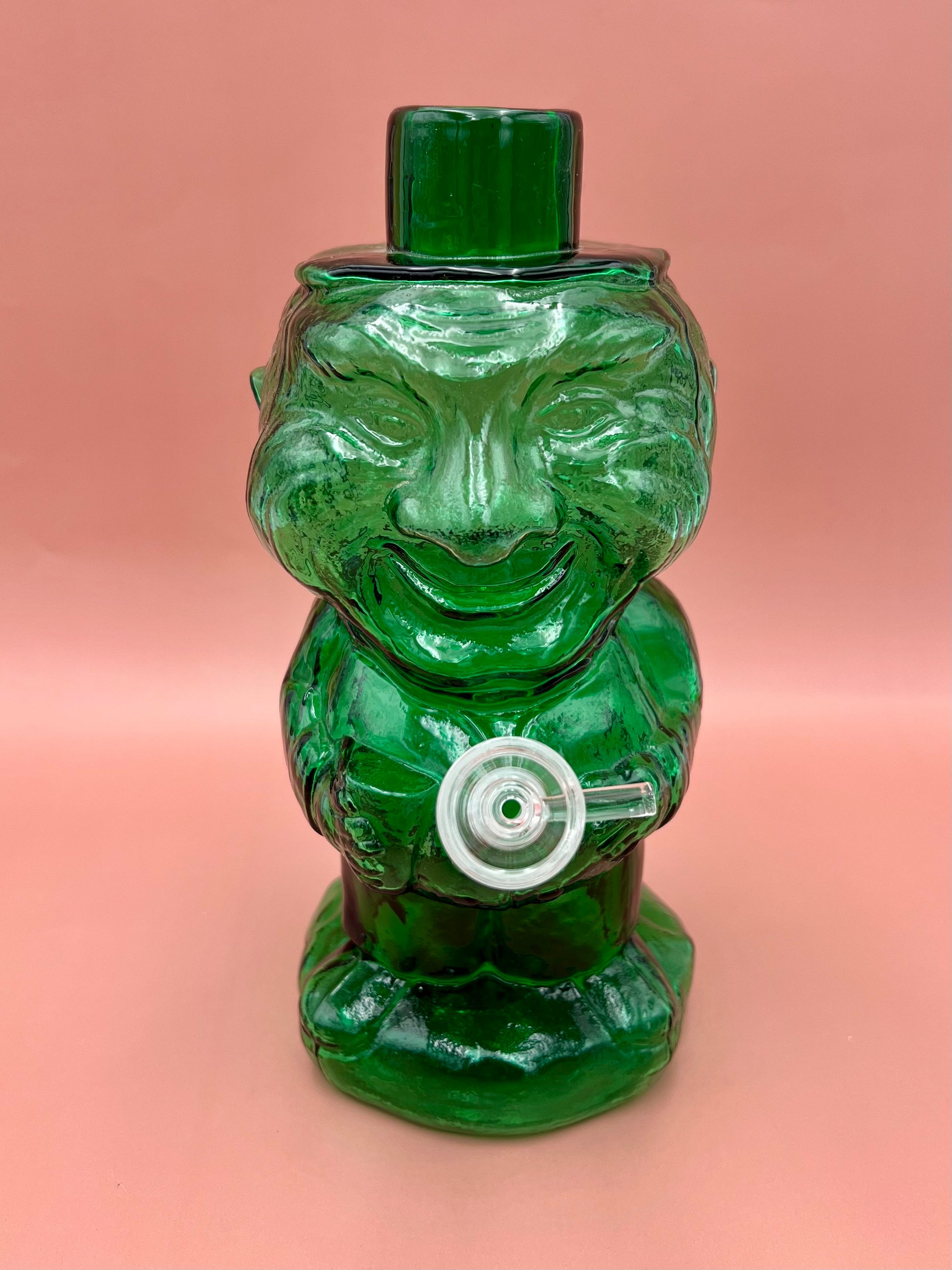 Liam-Decanter-Pearl&#39;s Puff Parlor