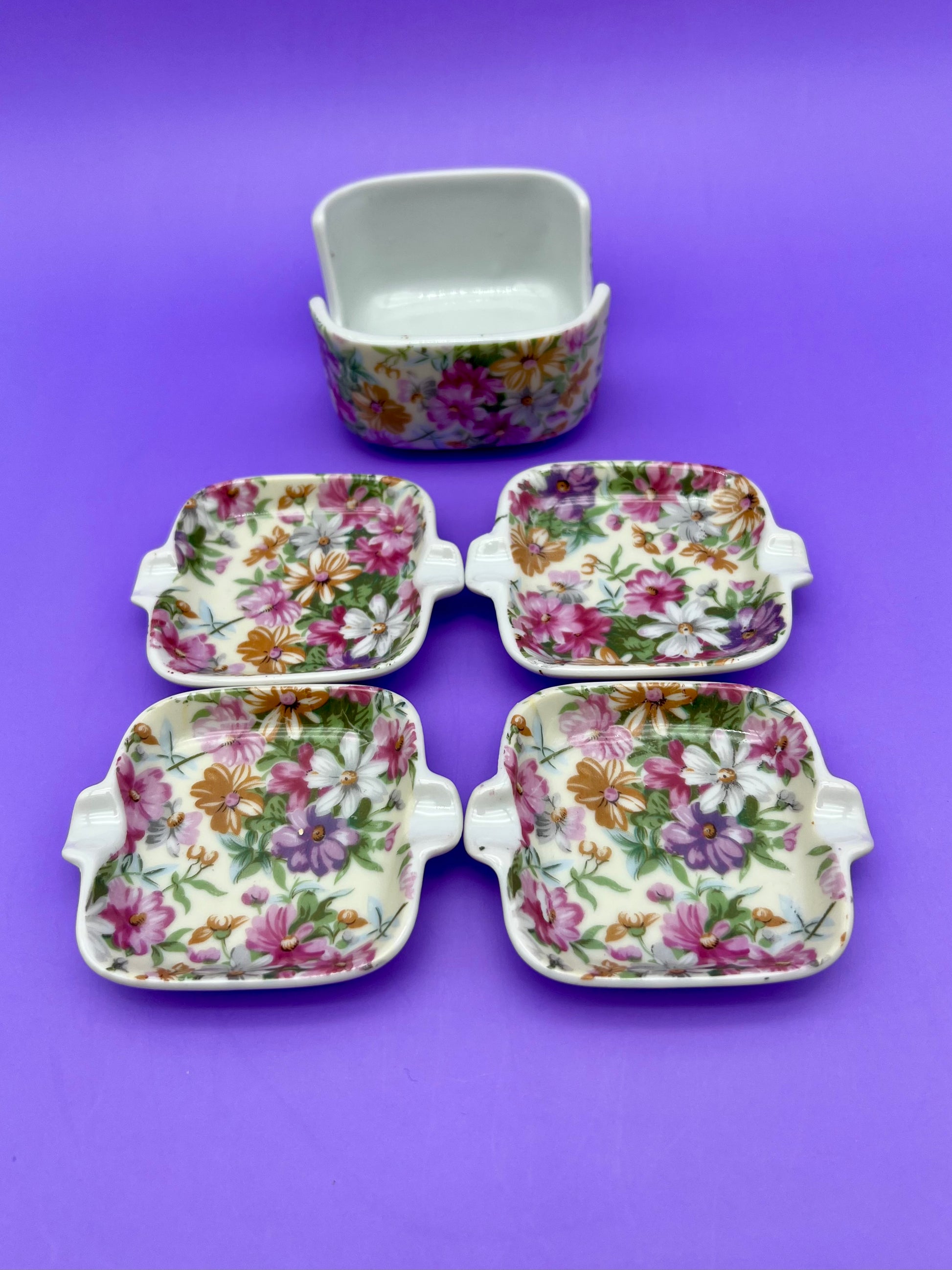 Lisbeth Set-Smoking Accessory-Pearl's Puff Parlor