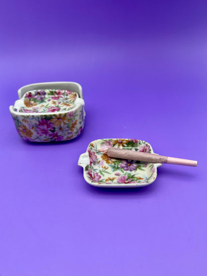 Lisbeth Set-Smoking Accessory-Pearl's Puff Parlor