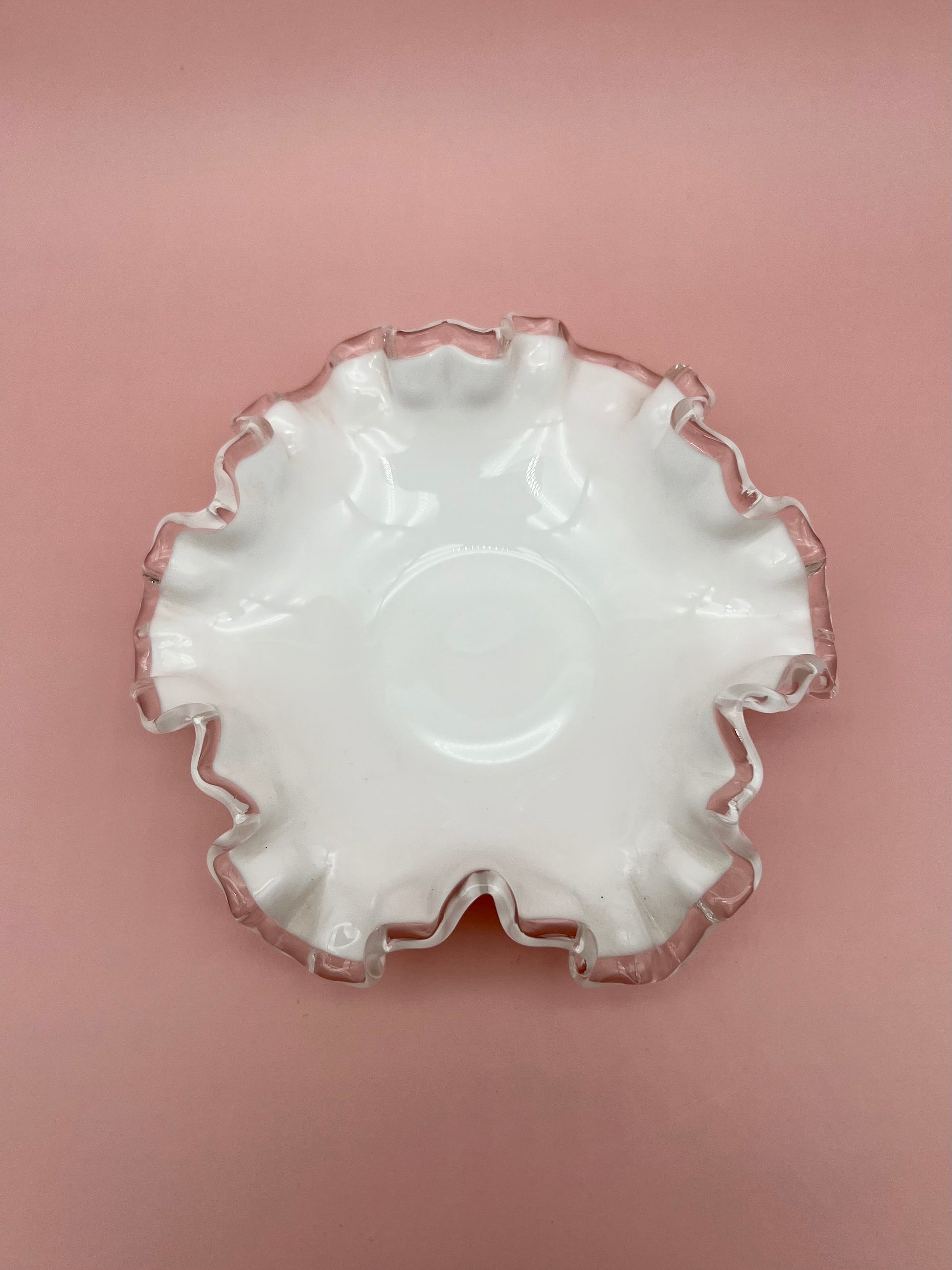 Mara-Smoking Accessory-Pearl&#39;s Puff Parlor