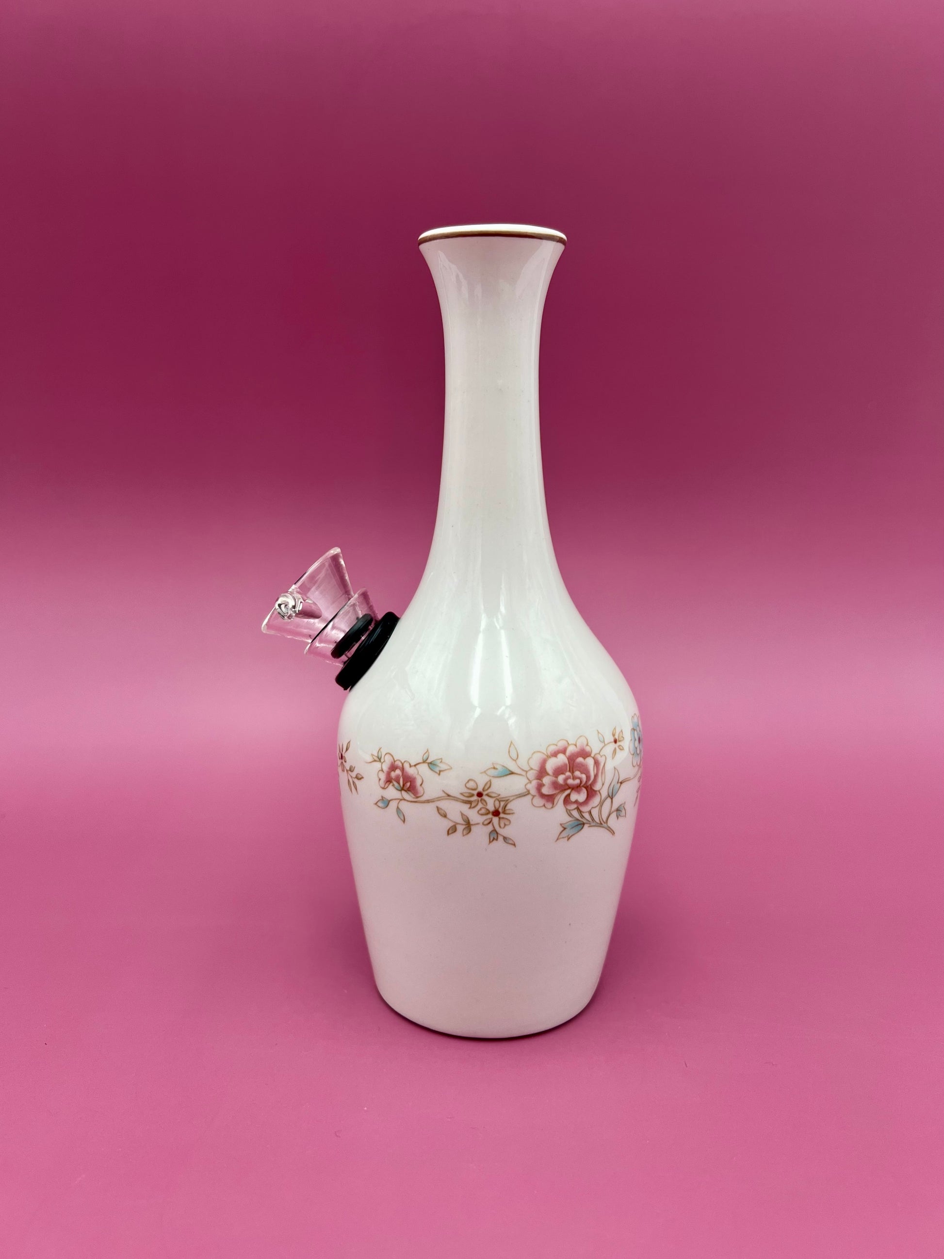Meghan-Petite Water Pipe-Pearl&#39;s Puff Parlor