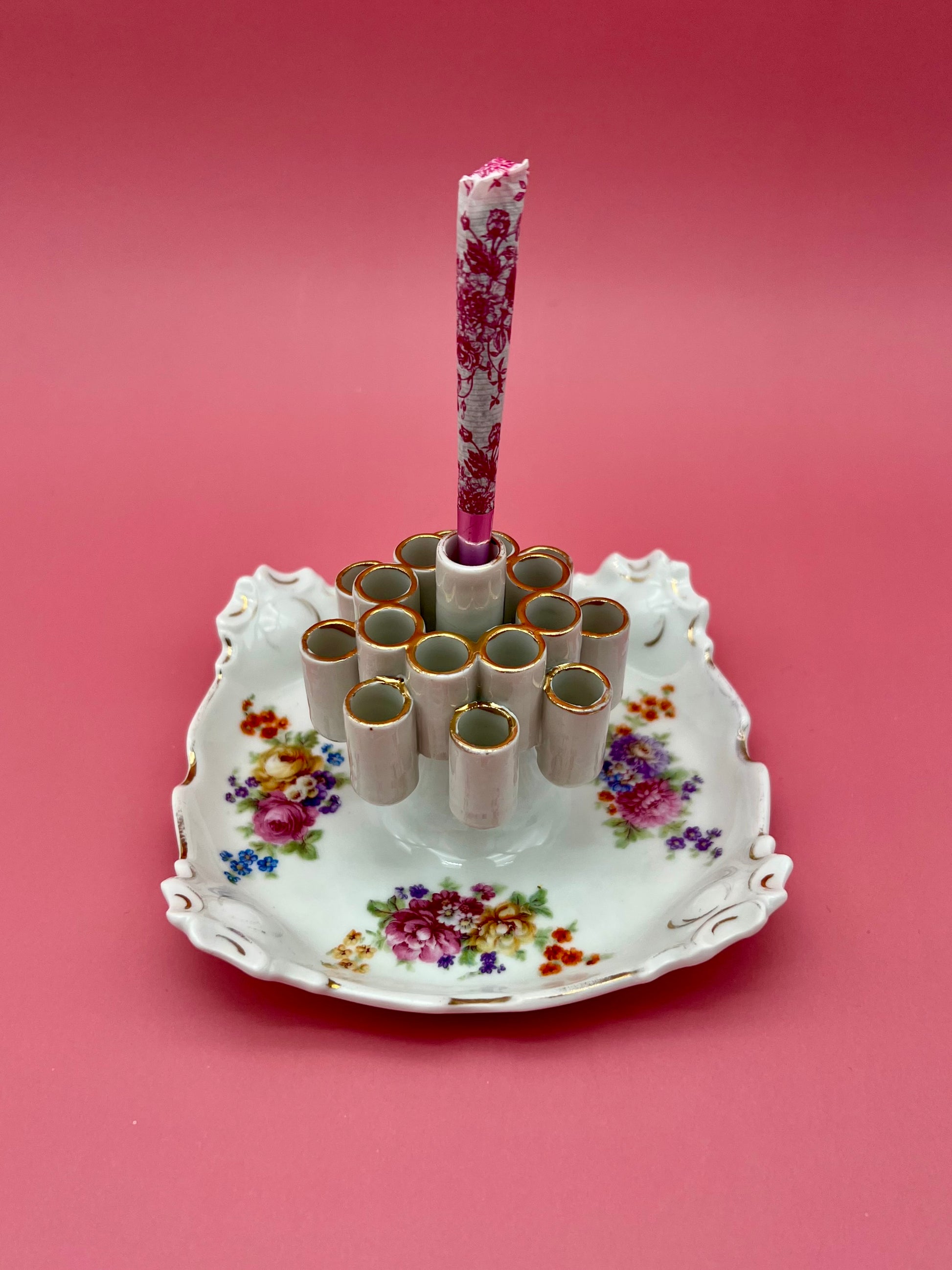 Mia-Smoking Accessory-Pearl's Puff Parlor