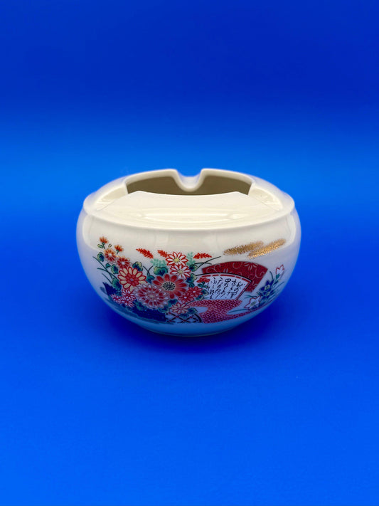 Mina-Smoking Accessory-Pearl's Puff Parlor