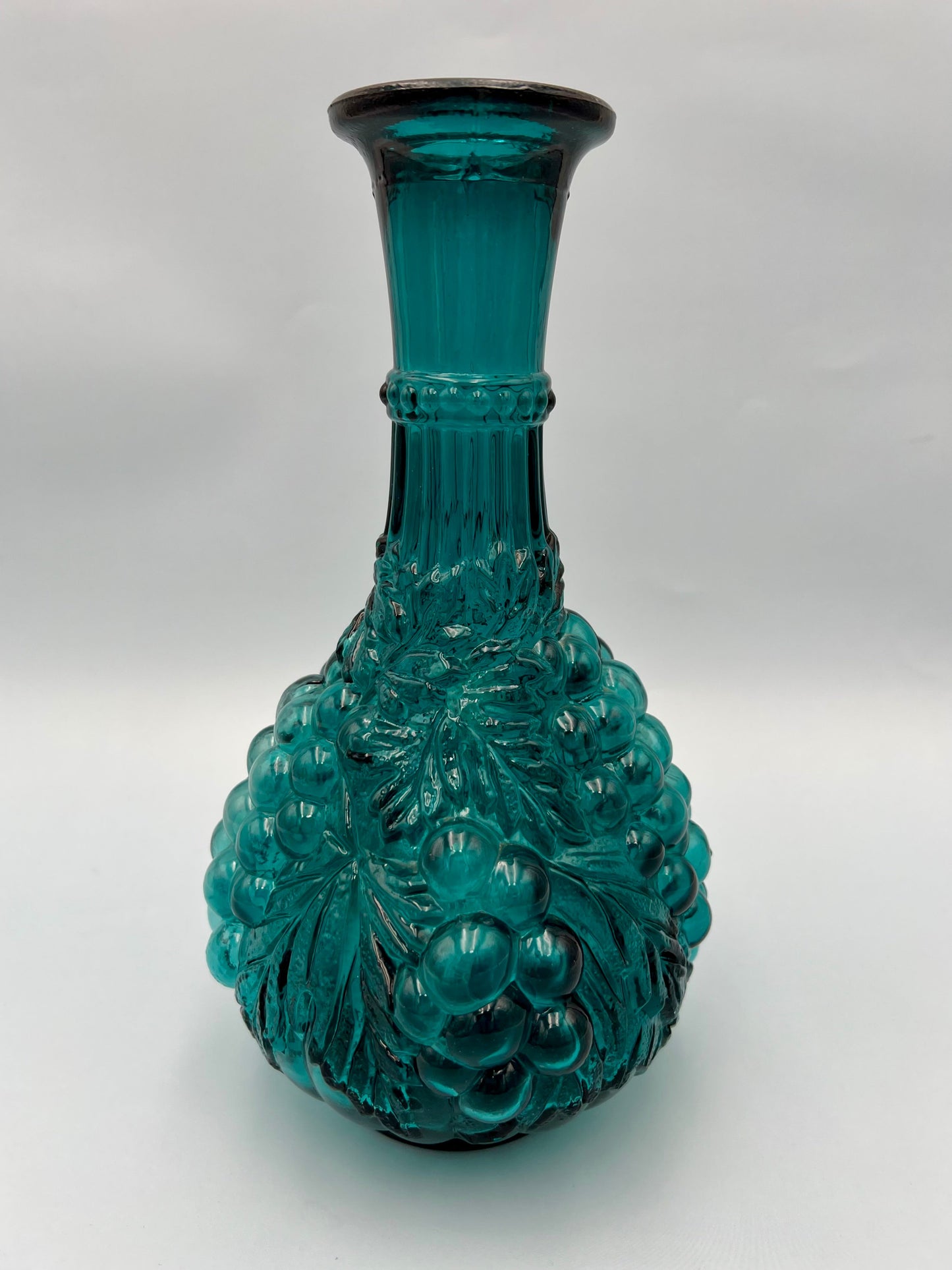Myrtle-Decanter-Pearl's Puff Parlor