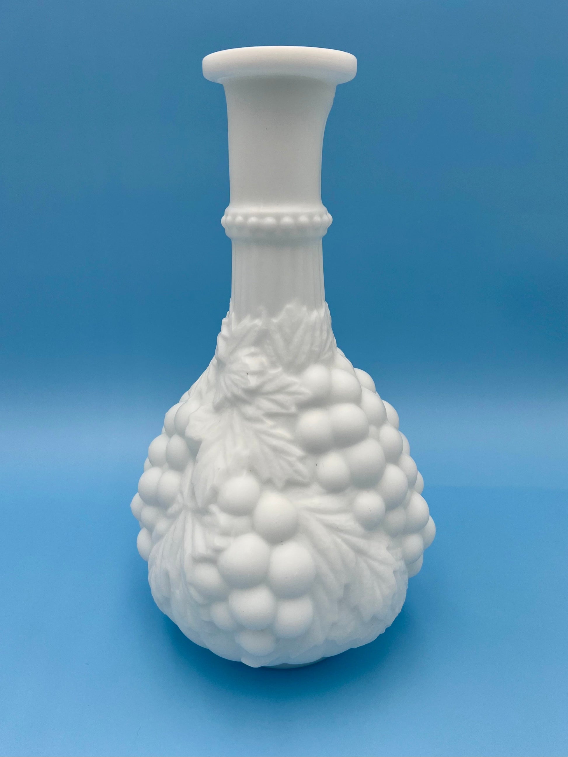 Myrtle-Decanter-Pearl's Puff Parlor