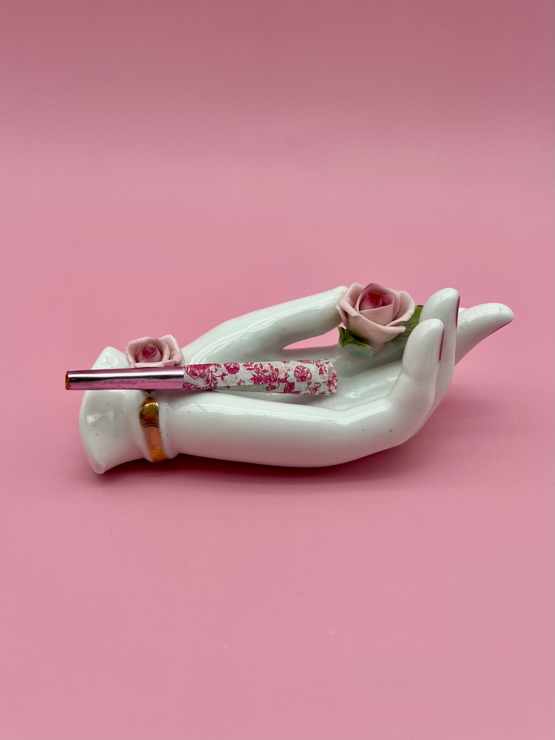 Nessa-Smoking Accessory-Pearl's Puff Parlor