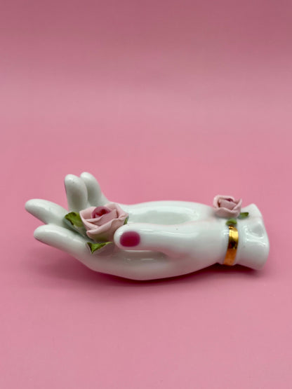 Nessa-Smoking Accessory-Pearl's Puff Parlor