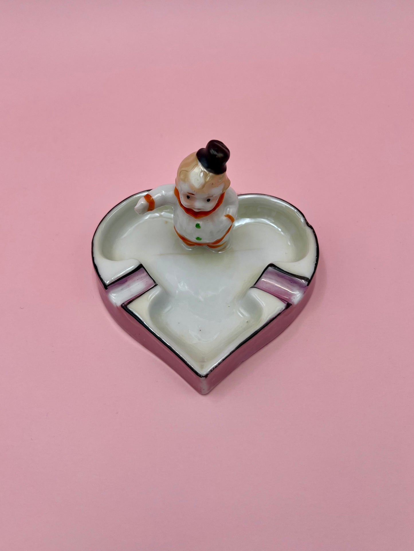 Phoebe-Smoking Accessory-Pearl&#39;s Puff Parlor
