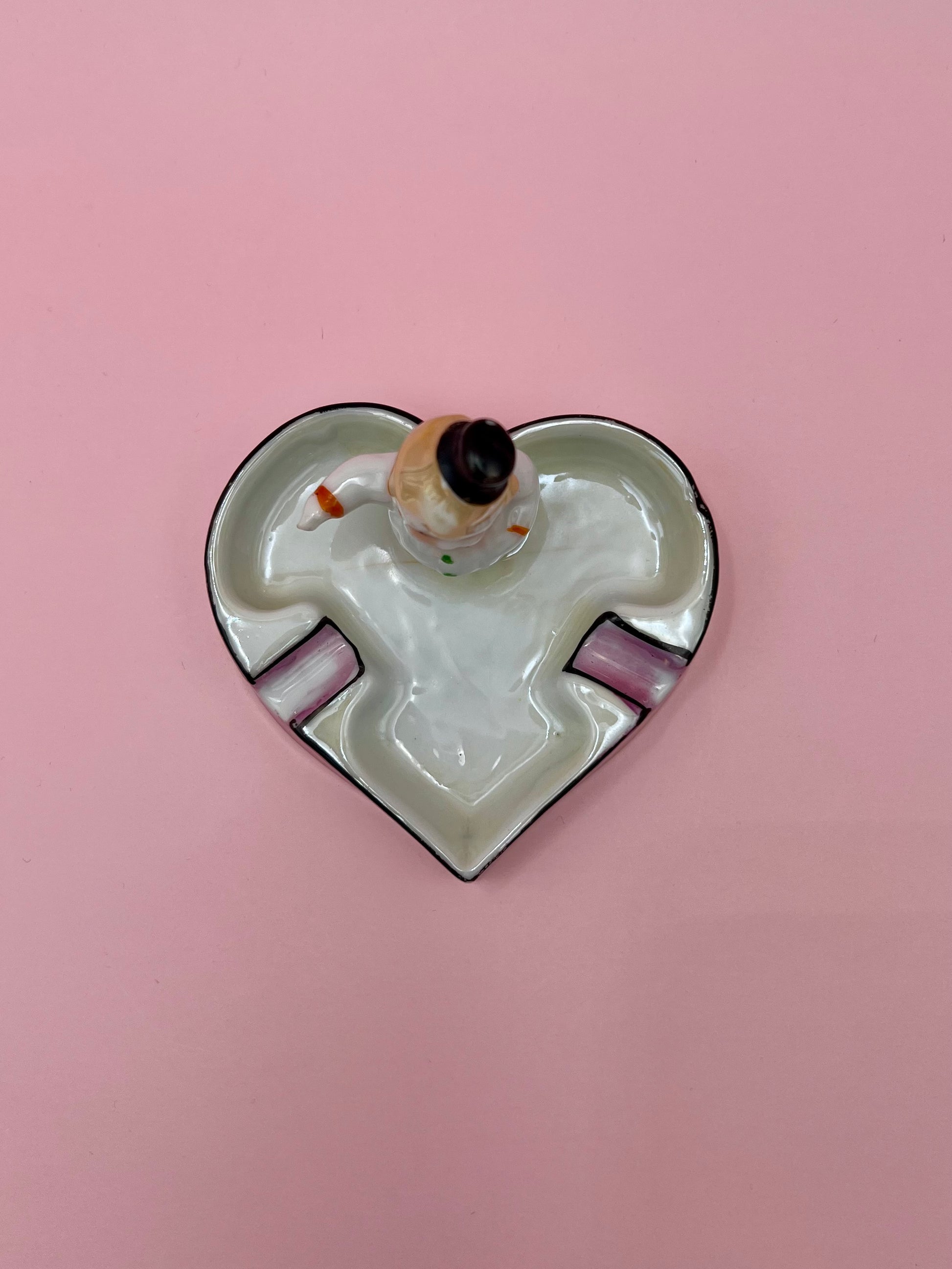 Phoebe-Smoking Accessory-Pearl&#39;s Puff Parlor