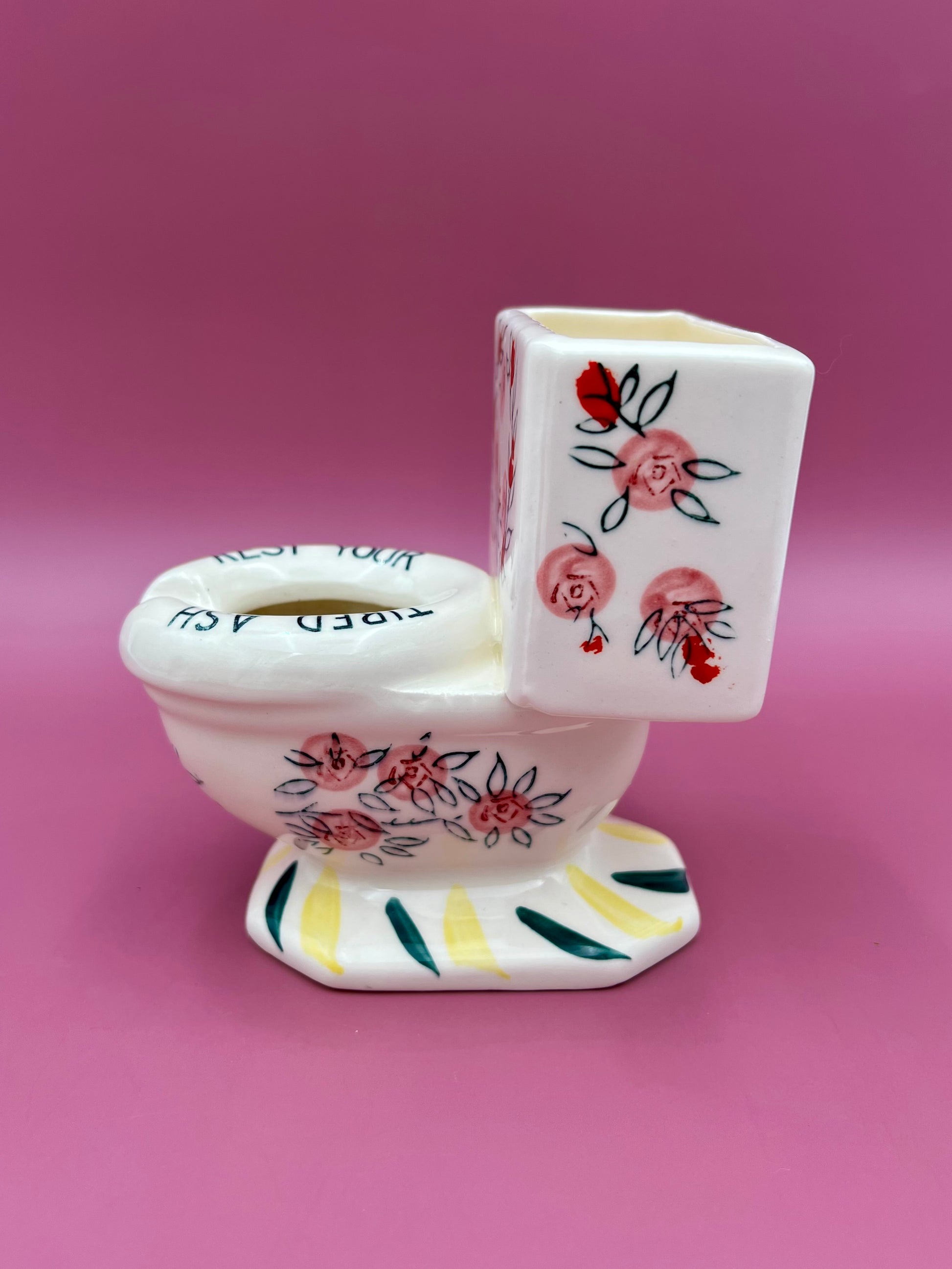 Queenie-Smoking Accessory-Pearl's Puff Parlor
