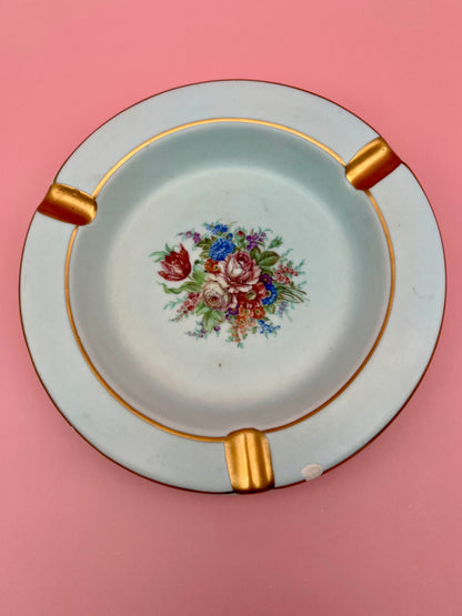 Raffaela-Smoking Accessory-Pearl's Puff Parlor