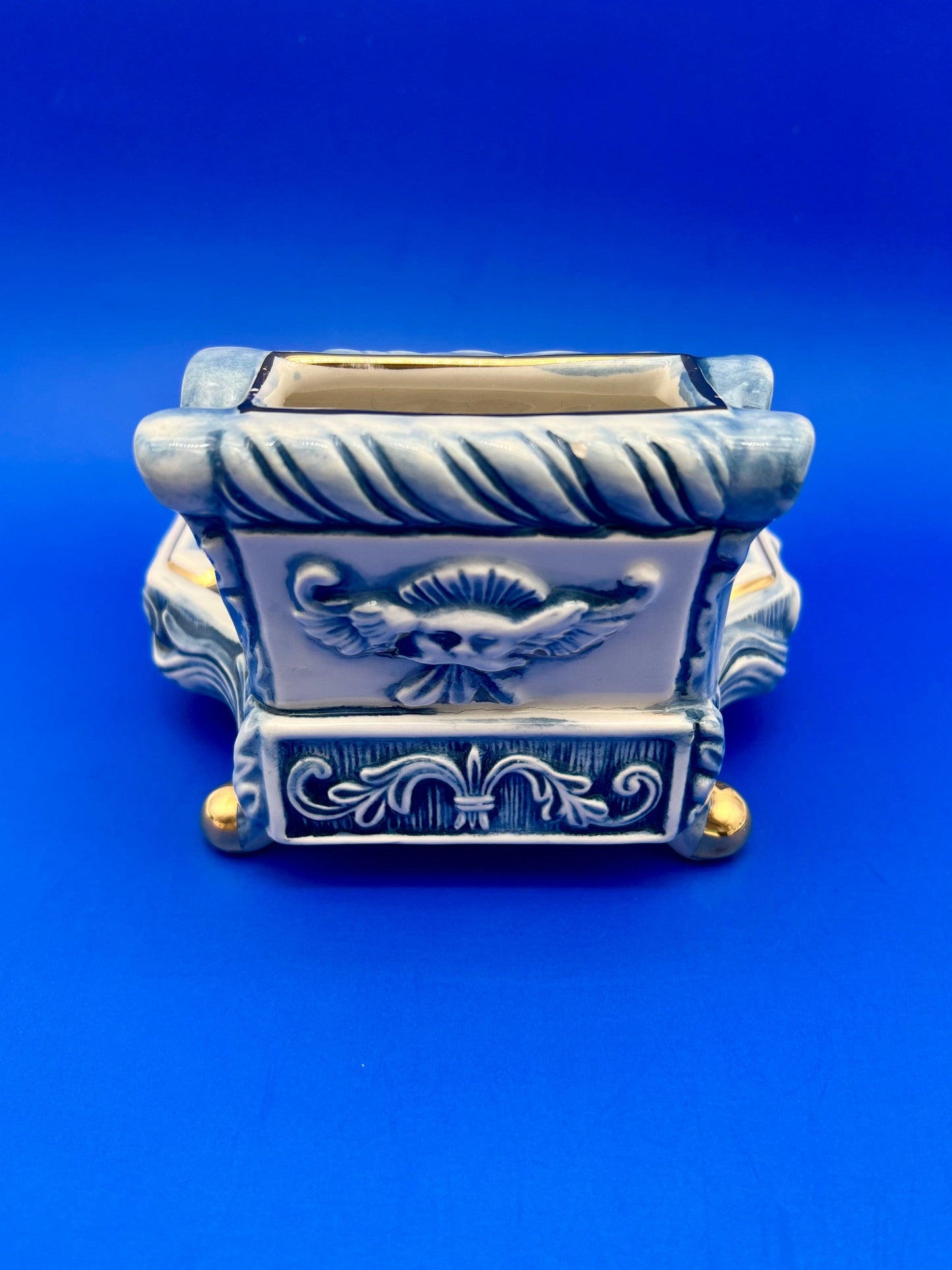 Raffaella-Smoking Accessory-Pearl's Puff Parlor