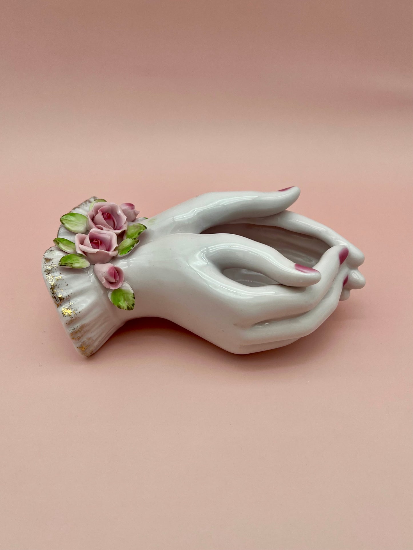 Ramona-Smoking Accessory-Pearl's Puff Parlor