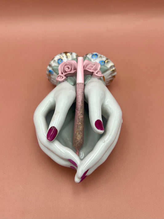 Ramona-Smoking Accessory-Pearl&#39;s Puff Parlor