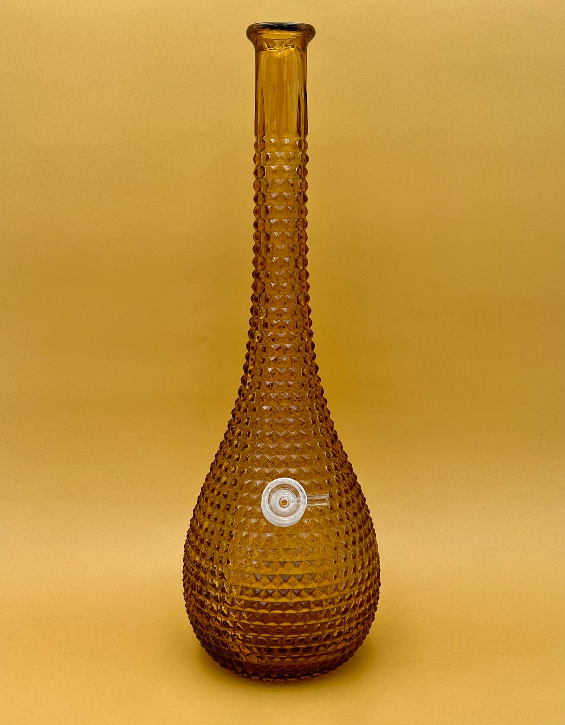 Roberta-Decanter-Pearl&#39;s Puff Parlor