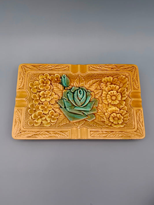 Rosalia-Smoking Accessory-Pearl's Puff Parlor