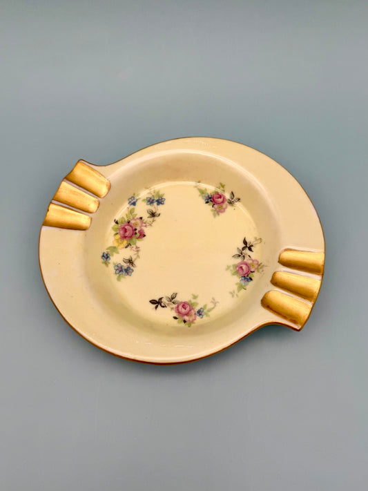 Sunny Mae-Smoking Accessory-Pearl's Puff Parlor