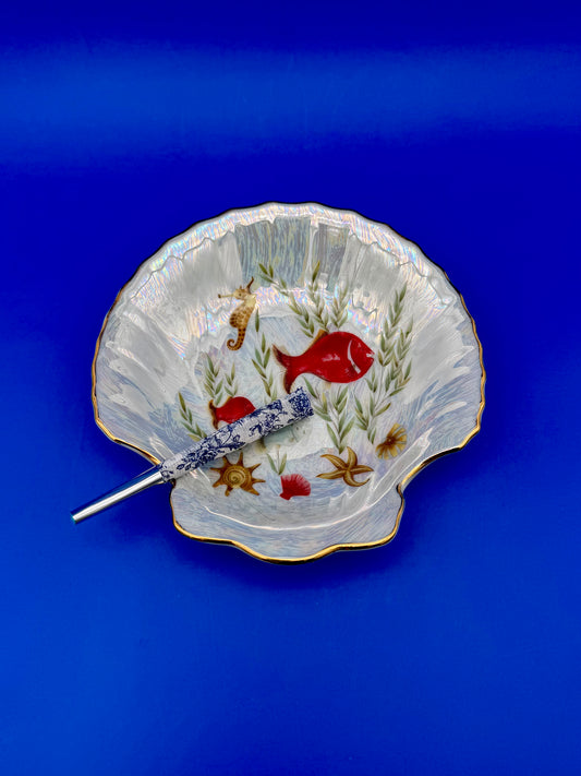 Tila-Smoking Accessory-Pearl's Puff Parlor