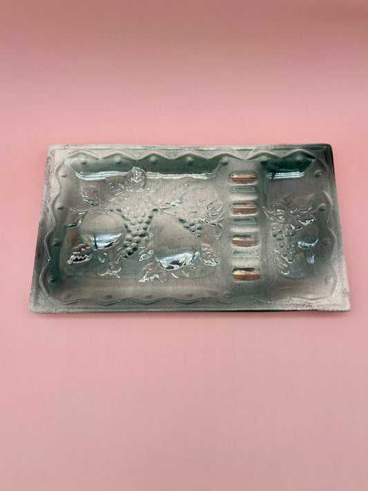 Tracey-Smoking Accessory-Pearl&#39;s Puff Parlor