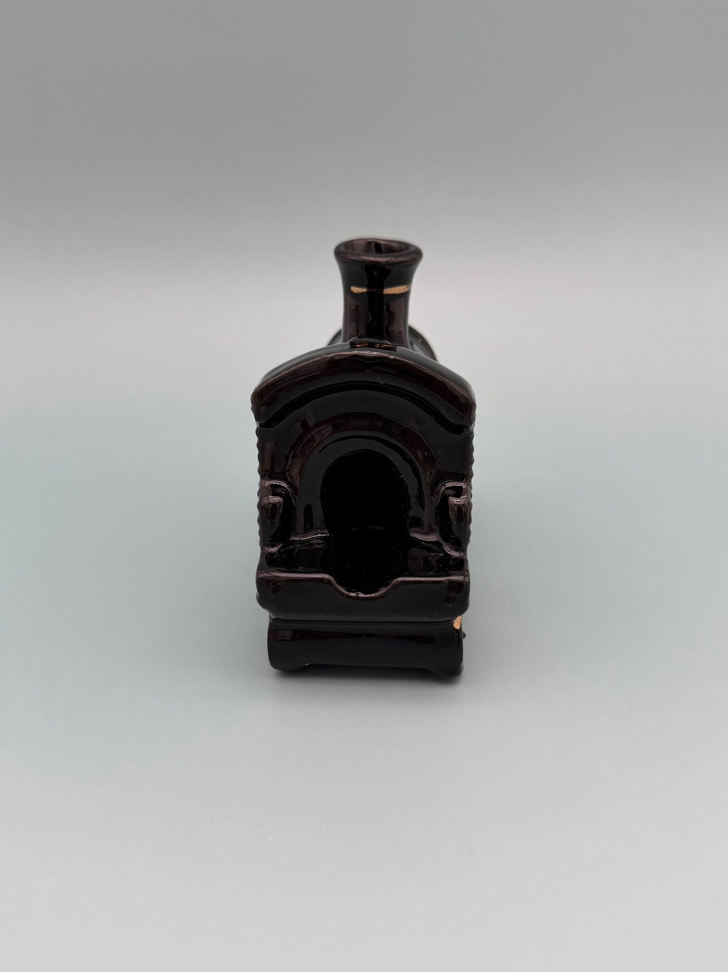 Trina-Smoking Accessory-Pearl's Puff Parlor