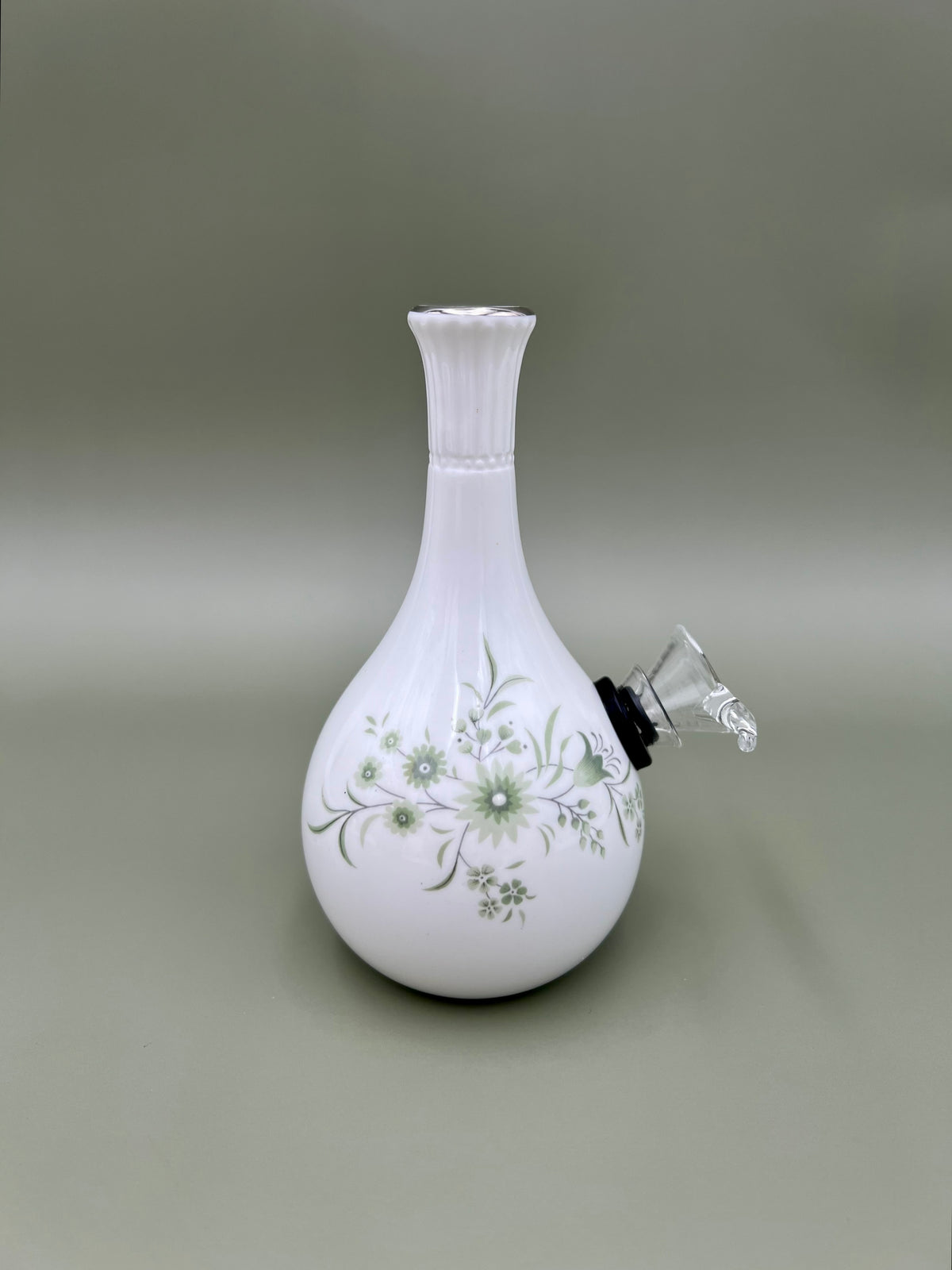 Trudy-Petite Water Pipe-Pearl's Puff Parlor