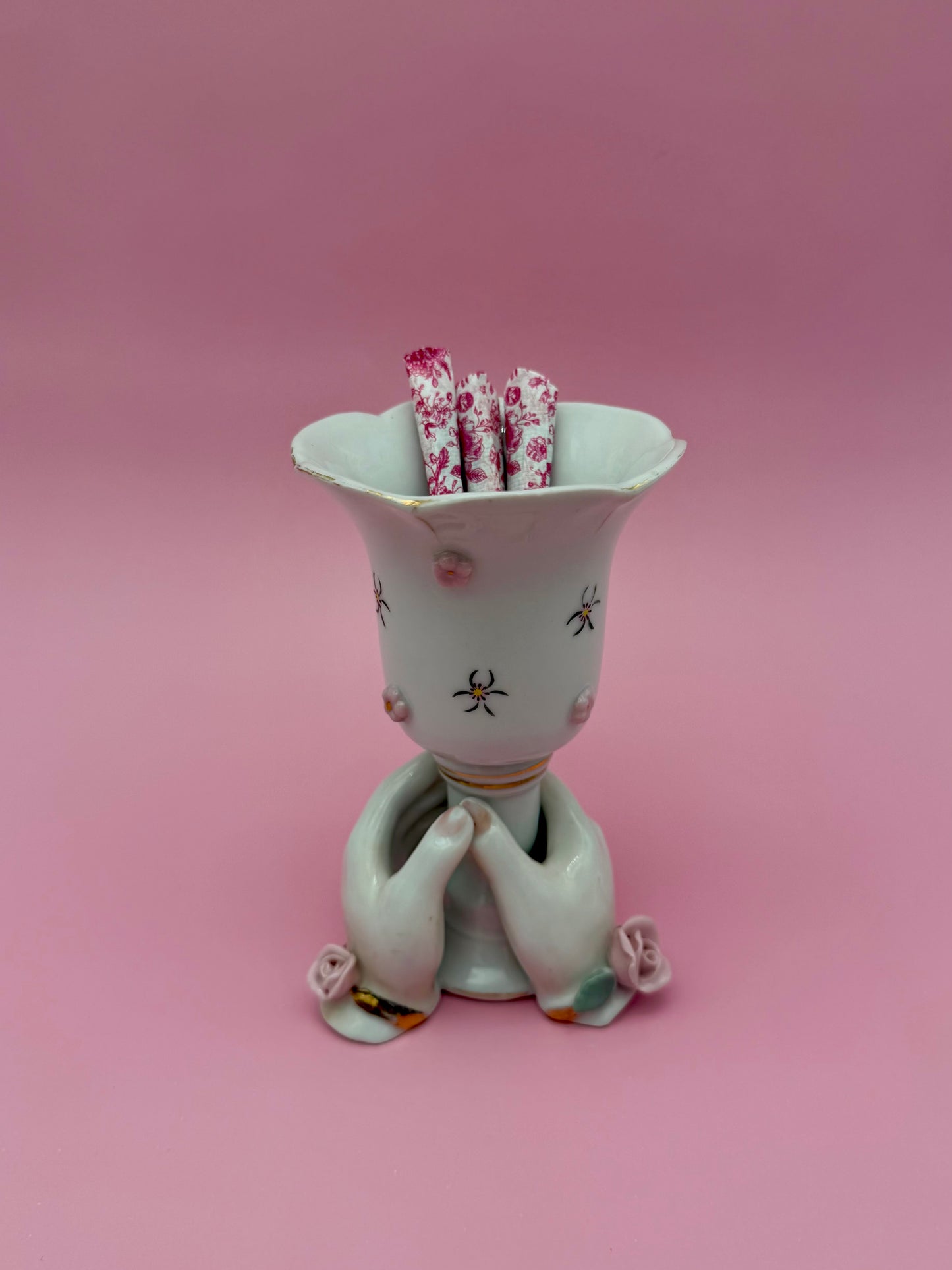 Valencia-Smoking Accessory-Pearl's Puff Parlor