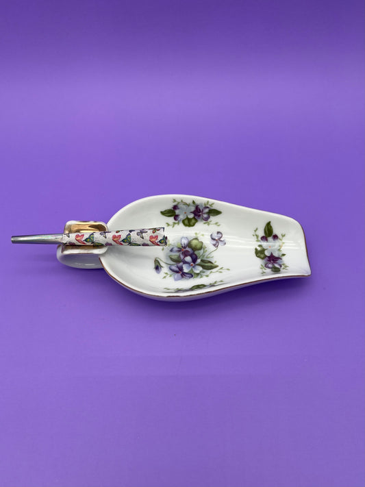 Viola-Smoking Accessory-Pearl&#39;s Puff Parlor