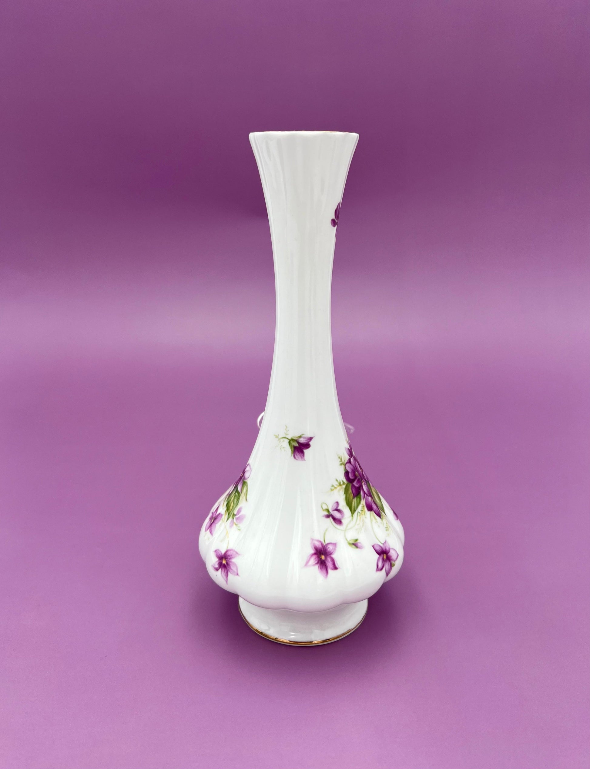 Violet-Petite Water Pipe-Pearl's Puff Parlor
